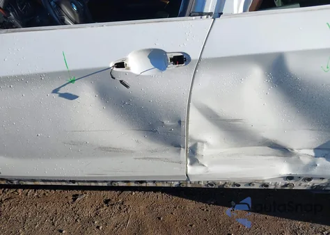 2015 BMW X1 xDrive28I z USA, uszkodzony, nr VIN WBAVL1C58FVY26971